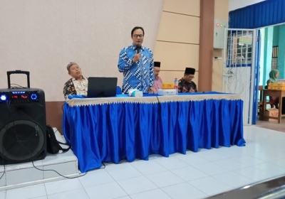 Pembinaan Guru & Karyawan Oleh Ketua Yayasan Pendidikan & Da'wah Baitussalam Kot