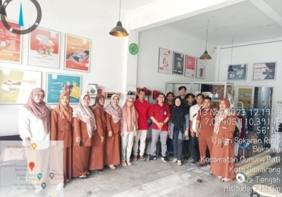 Guru DKV pemagangan di CV Brandtalk Adv