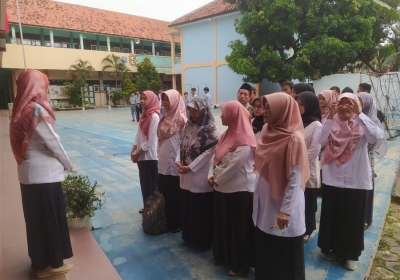 Briefing Pagi Dari Bu Mulidah