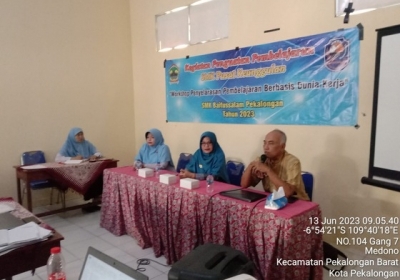 Workshop Penyelarasan Pembelajaran Berbasis Dunia Kerja 