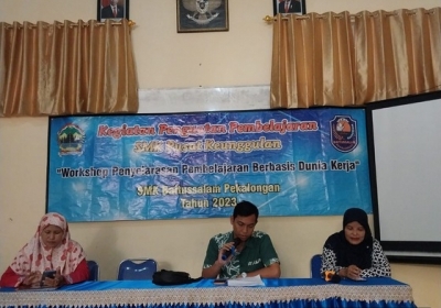 Workshop Penyelarasan Pembelajaran Berbasis Dunia Kerja 