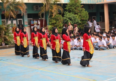 Porseni Penampilan dari siswa-siswi SMK Baitussalam