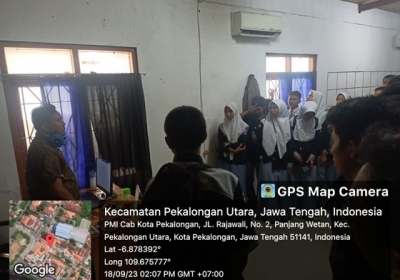 Pembelajaran dari industri program keahlian DKV di BatikTV