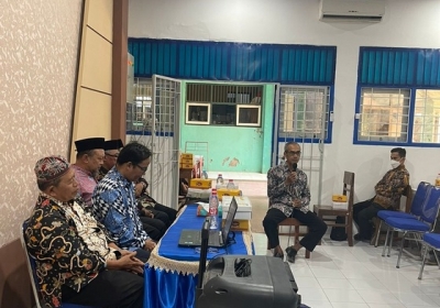 Pembinaan Guru & Karyawan Oleh Ketua Yayasan Pendidikan & Da'wah Baitussalam Kot