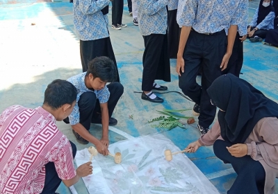 Implementasi penguatan kewirausahaan melalui mapel kejuruan dan IPAS 
