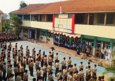 Upacara Hari Pahlawan Nasional 