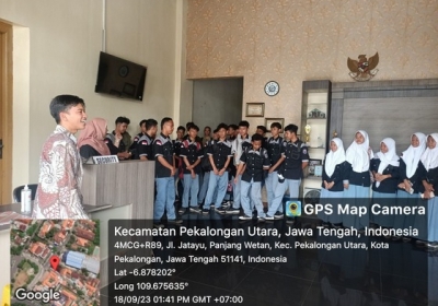 Pembelajaran dari industri program keahlian DKV di BatikTV