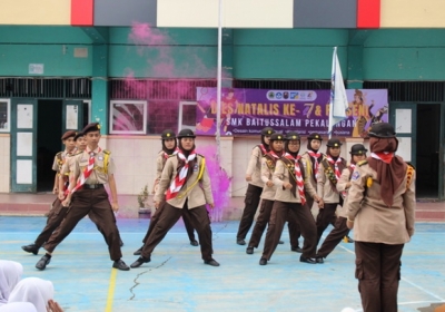 Porseni Penampilan dari siswa-siswi SMK Baitussalam