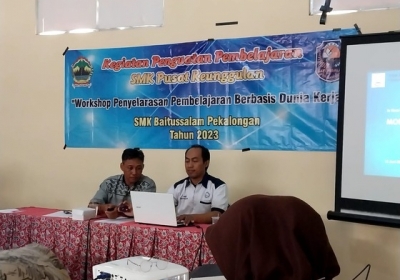 Workshop Penyelarasan Pembelajaran Berbasis Dunia Kerja 