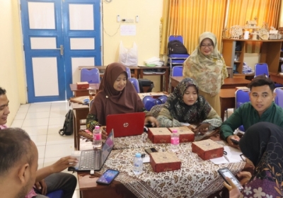 Pembentukan dan optimalisasi komunitas belajar