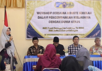 WORKSHOP BERSAMA KOMITE SEKOLAH DALAM PENGEMBANGAN KERJASAMA DENGAN DUDI
