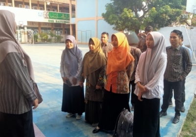 Briefing Pagi Dari Bu Zubaidah