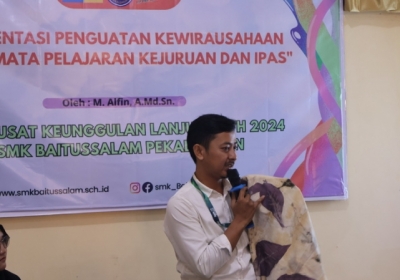 Implementasi penguatan kewirausahaan melalui mapel kejuruan dan IPAS 